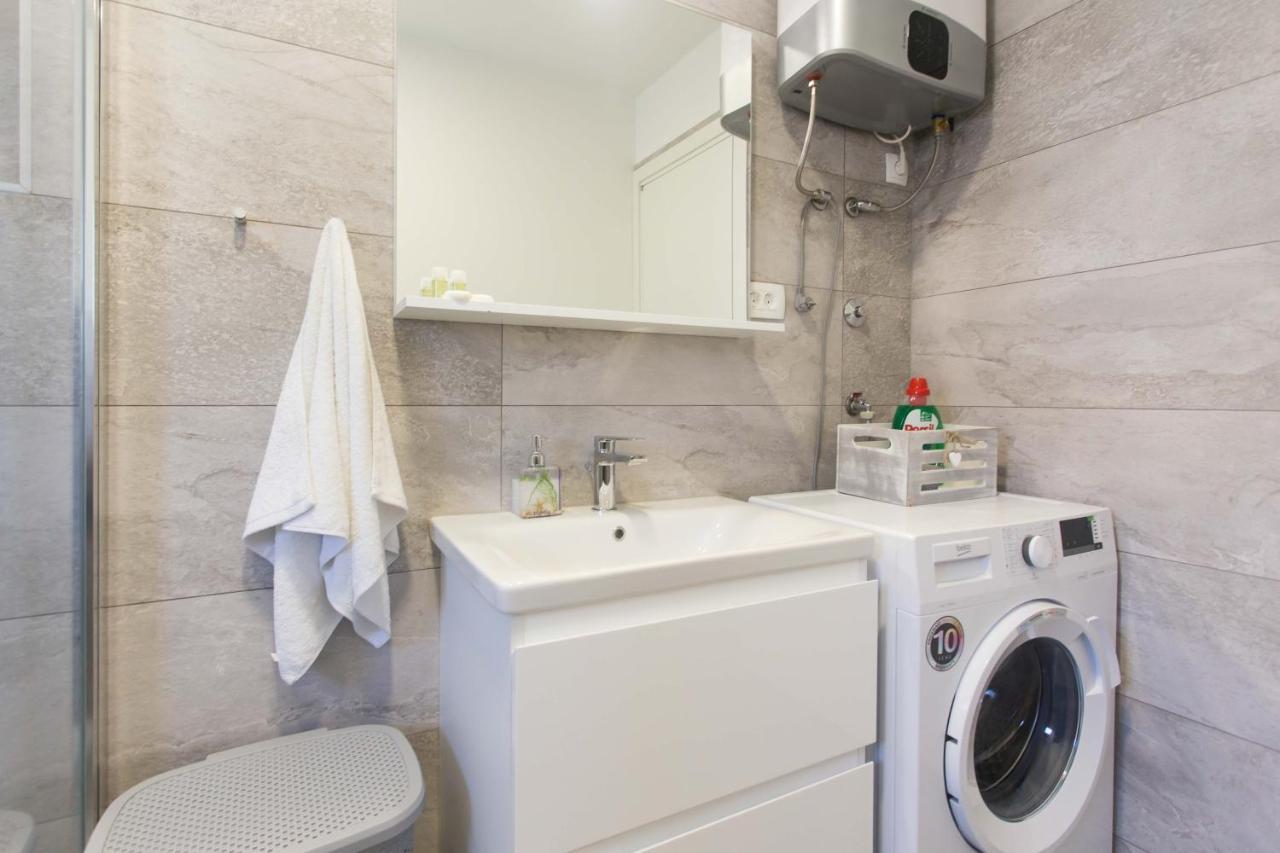 Ferienwohnung Delminium Kaštela Exterior foto